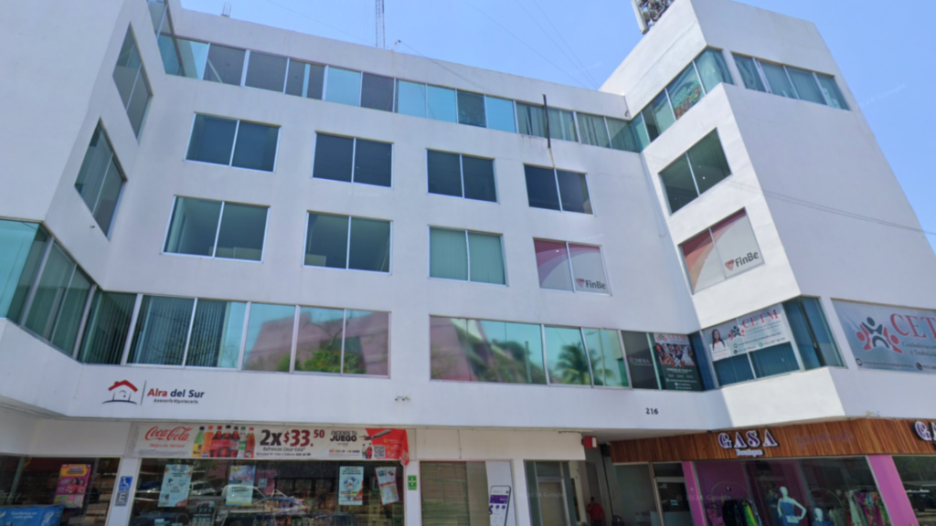Edificio de oficinas relacionado con empresas mencionadas en investigaciones sobre operaciones comerciales