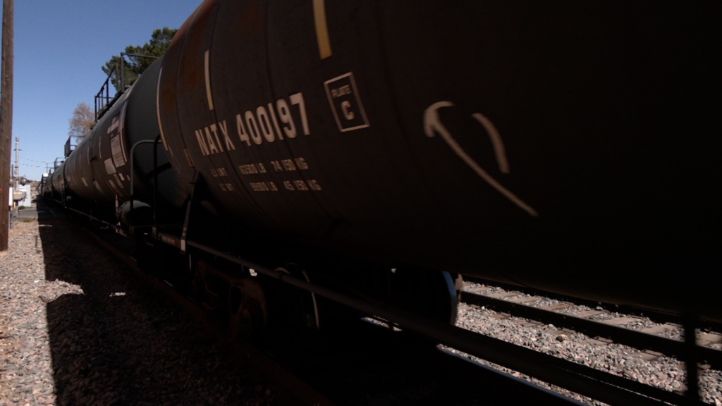 Ferrotanques utilizados para el transporte de combustible por vía ferroviaria