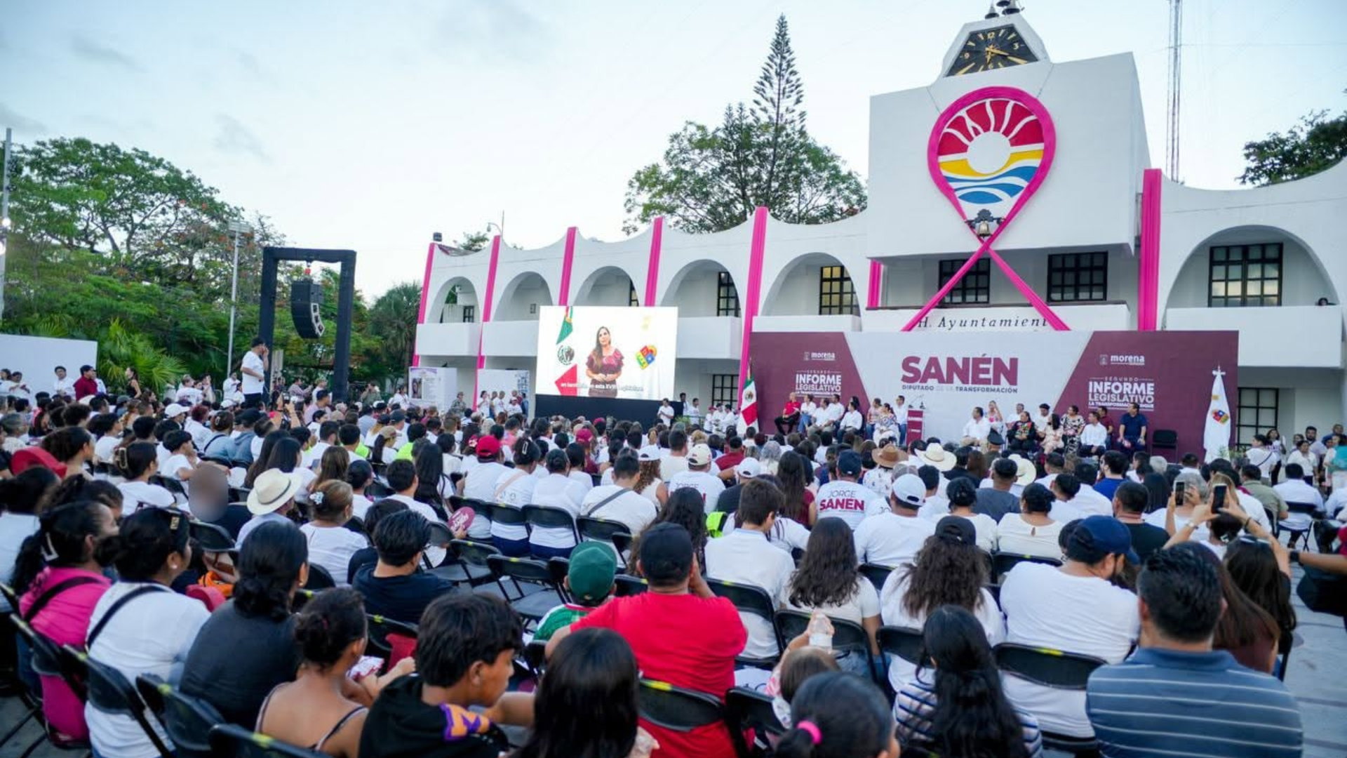 Segundo Informe Legislativo de Jorge Sanén en la Plaza de la Reforma de Cancún