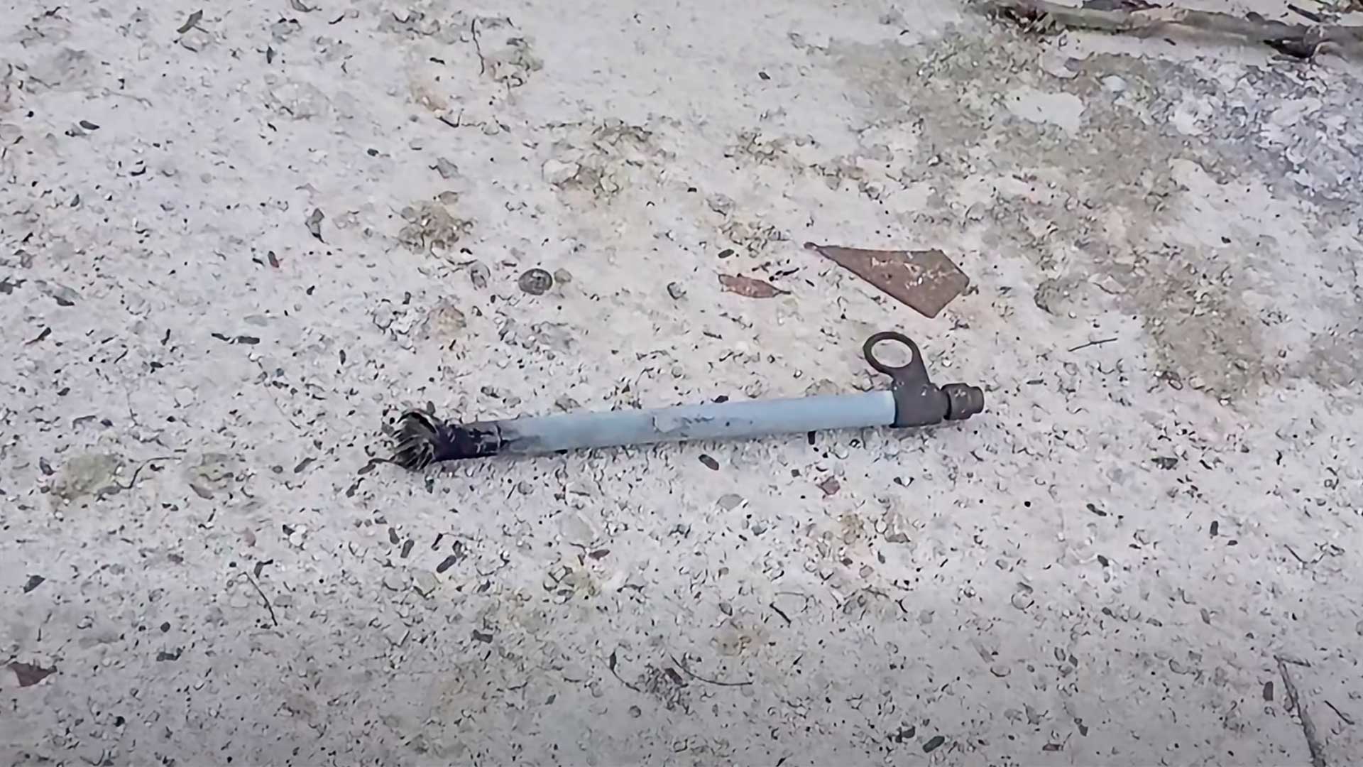 Poste de electricidad en San Fernando, Bacalar, donde habitantes reportan una falla en el suministro eléctrico