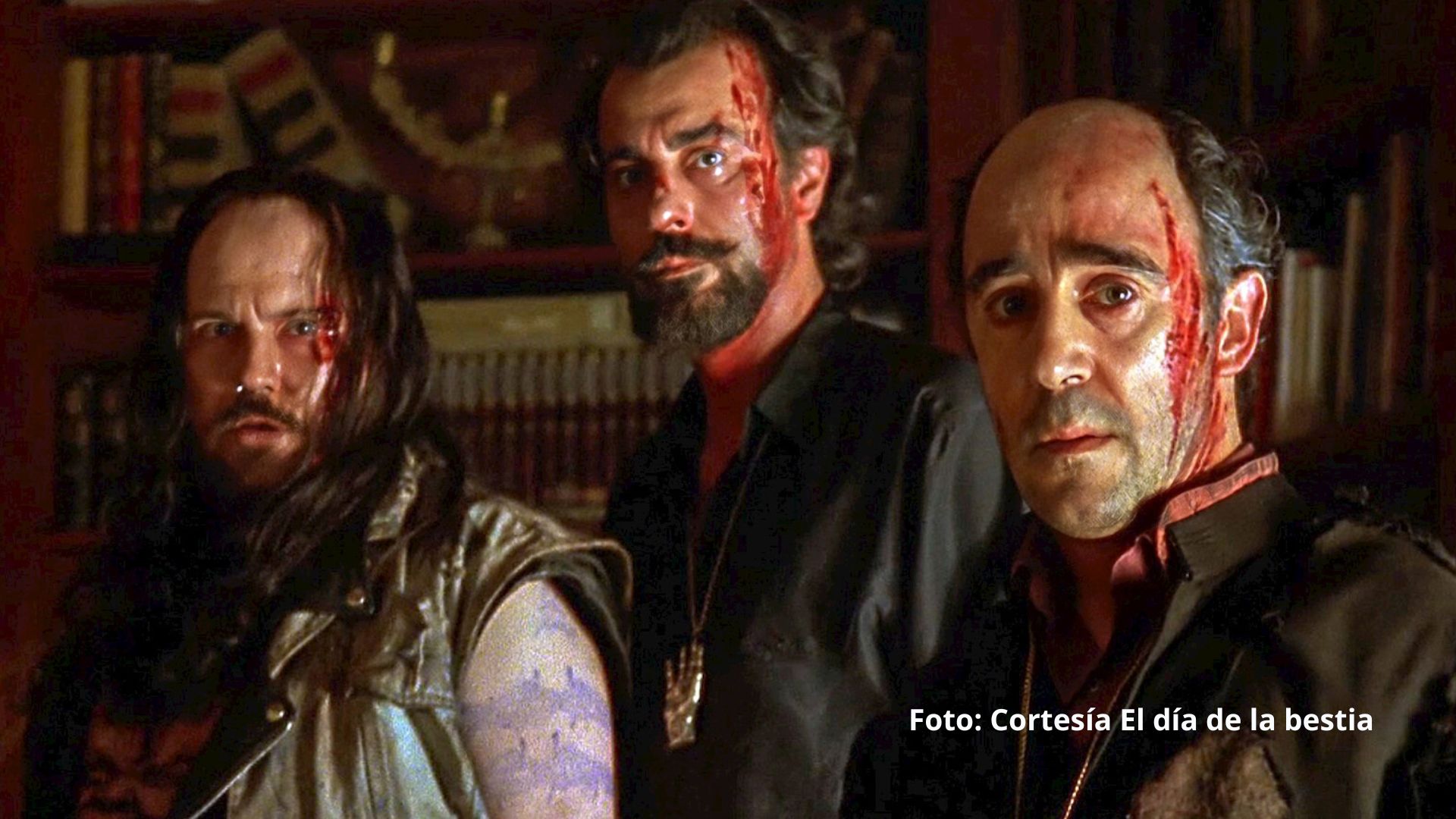 El día de la bestia, comedia de terror dirigida por Álex de la Iglesia, llega a ElCineClub del Parque La Ceiba este sábado 31 de octubre a las 8:00 p. m., como parte de su ciclo especial de Halloween.
