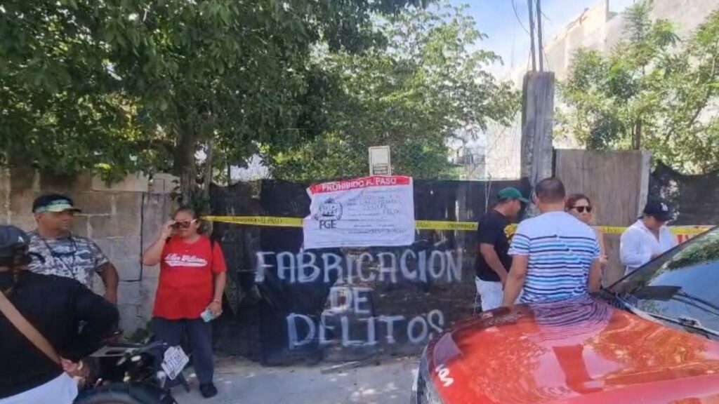 Habitantes de la colonia Colosio expresaron su respaldo al ocupante de una vivienda asegurada por la Fiscalía en Playa del Carmen.