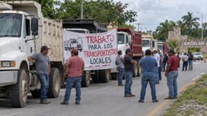 Transportistas de Bacalar reclaman oportunidades laborales en obras de Manuel Ávila Camacho y solicitan la intervención de Imoveqroo. Imagen ilustrativa.